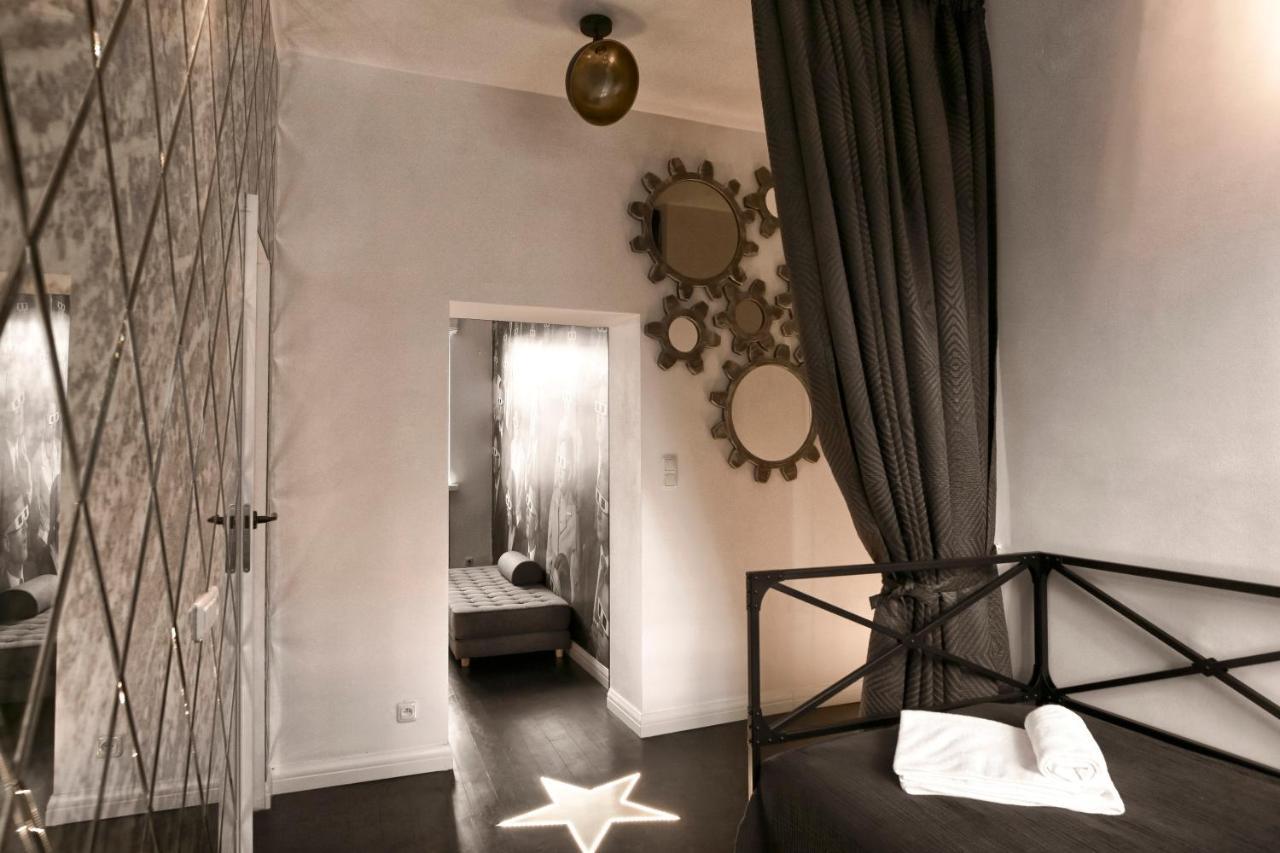 Dream Factory Apartment Варшава Екстериор снимка